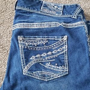 Maurices Capris
